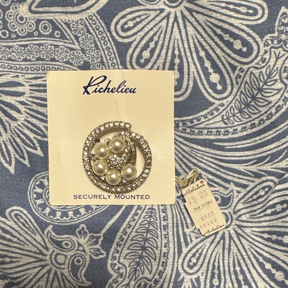 Richelieu Silver and Pearl Brooch